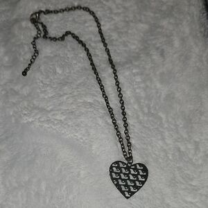 Heart Pendant Necklace in Black